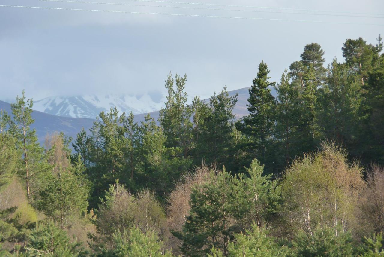 Tanleys - Skye Pod Apartment Grantown-on-Spey Екстериор снимка